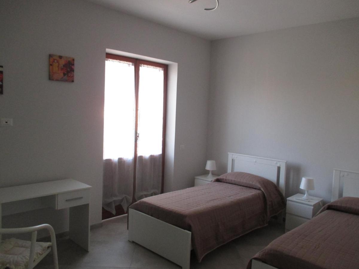 Anagnina Apartment Capistrano Řím Exteriér fotografie